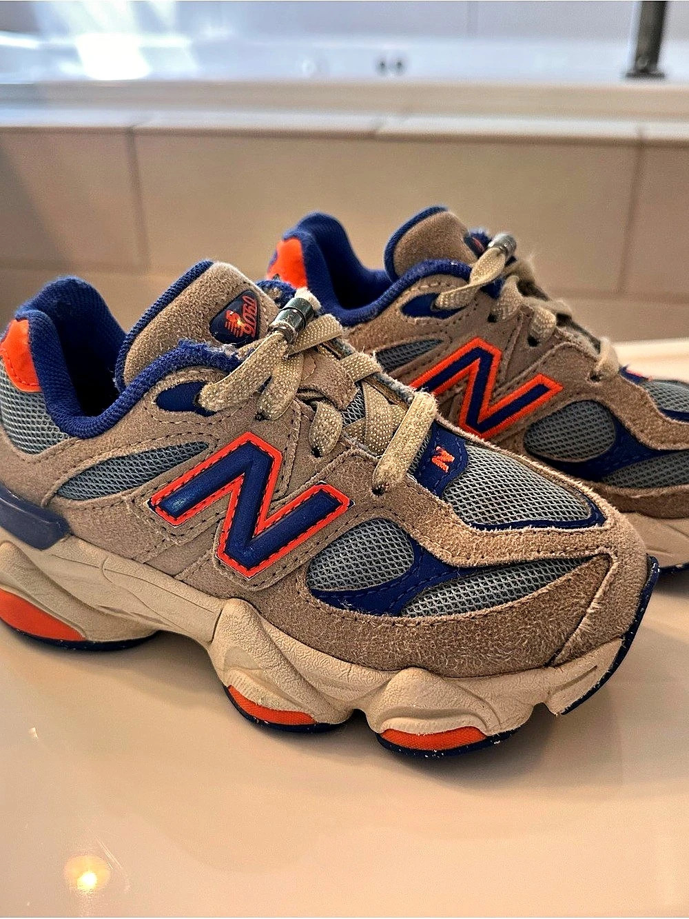 New Balance 9060 Toddler / Little Kids Gray & Blue Sneakers US 11